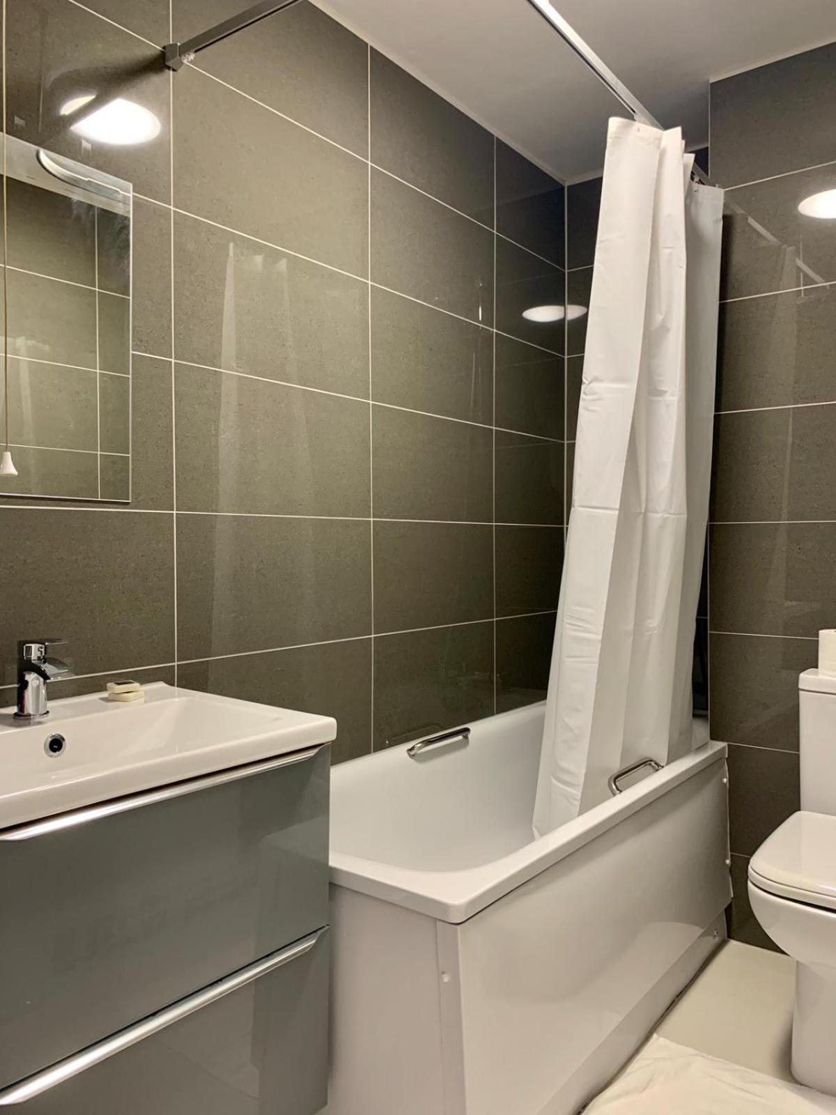 Chancery Lane Residenses * London